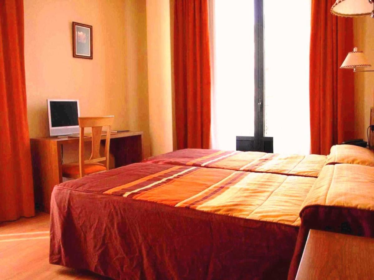 Hotel Ele Mirador de Santa Ana Ávila Habitación foto